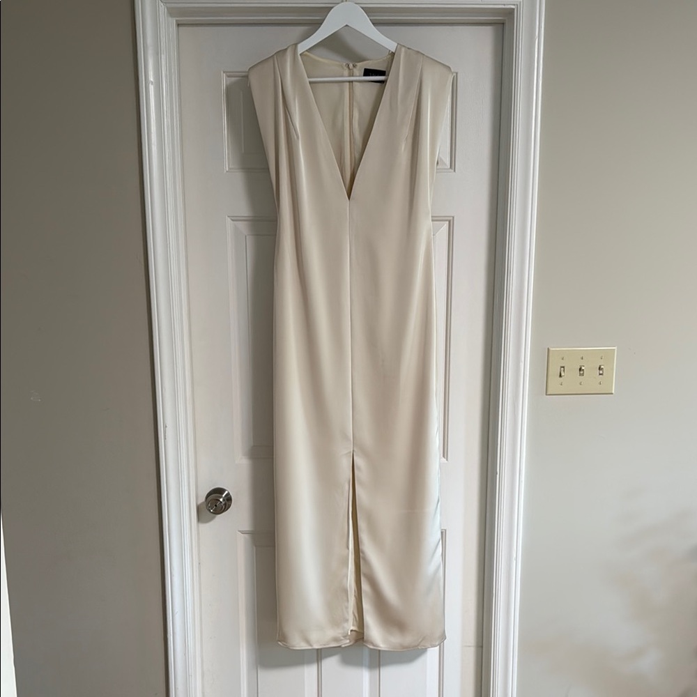 Vici Cream V-Neck Midi Dress